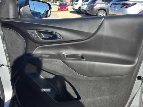 Used 2024 Chevrolet Equinox LT AWD/4WD image 26
