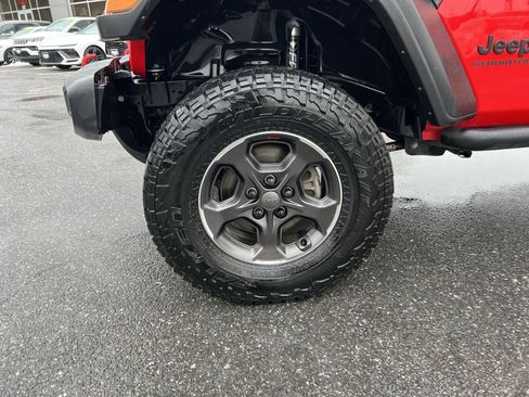 Used 2020 Jeep Gladiator Sport w/ Quick Order Package 24S image 12