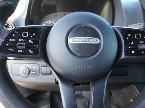 Used 2020 Freightliner Sprinter 2500 RWD image 13