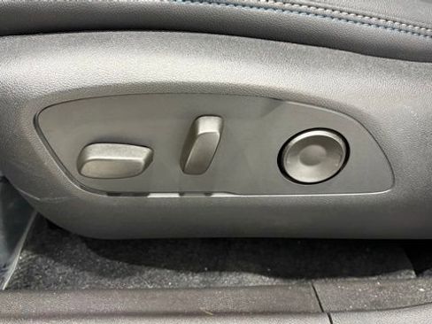 New 2026 Chevrolet Equinox EV LT image 12