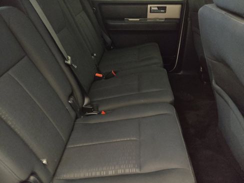 Used 2017 Ford Expedition XLT AWD/4WD image 19