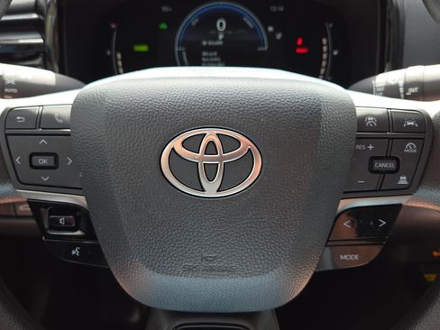 Certified 2026 Toyota Camry LE image 31