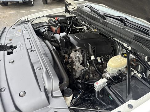 Used 2015 GMC Sierra 2500 Denali w/ Driver Alert Package image 12