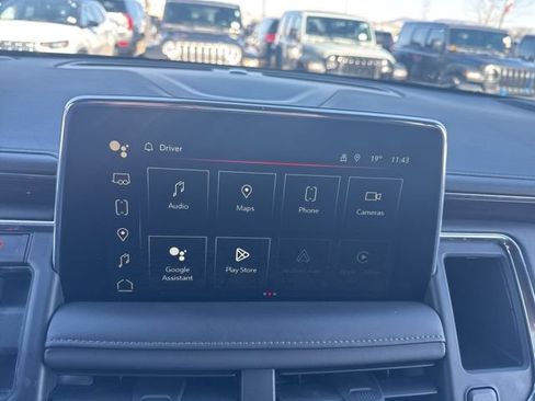 Used 2024 GMC Yukon SLE AWD/4WD image 25