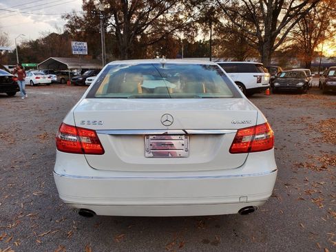 Used 2011 Mercedes-Benz E 350 E 350 Luxury 4MATIC AWD 4dr Se image 7