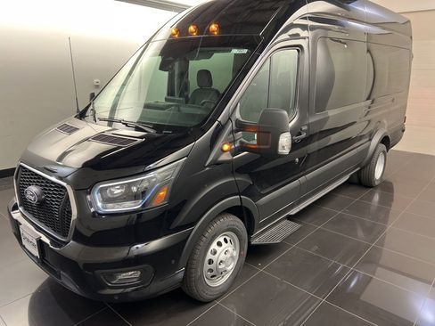 New 2026 Ford Transit 350 XLT image 3
