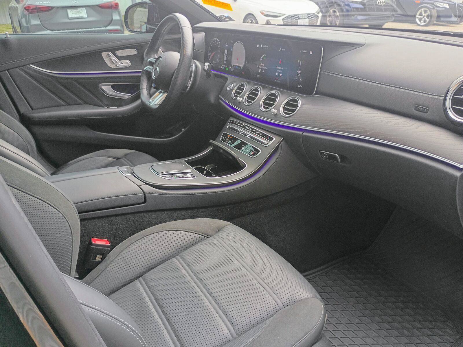 Used 2017 Mercedes-Benz GLC 300 image 2