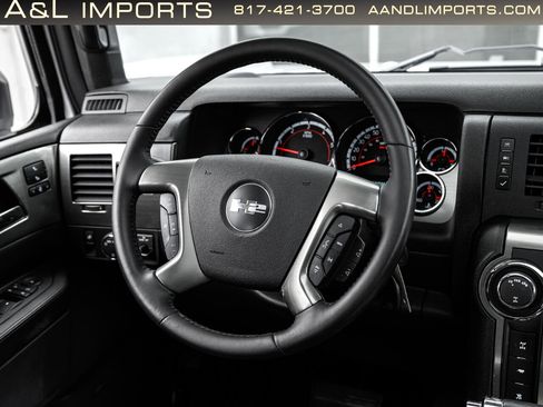 Used 2009 HUMMER H2 Luxury image 8
