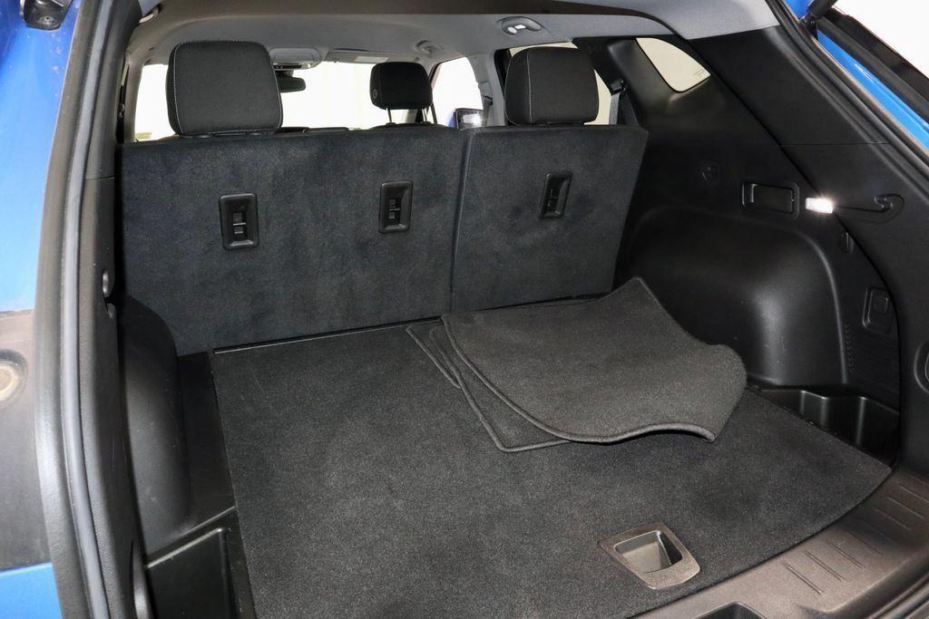 Used 2024 Chevrolet Blazer LT w/ Convenience Package FWD image 15