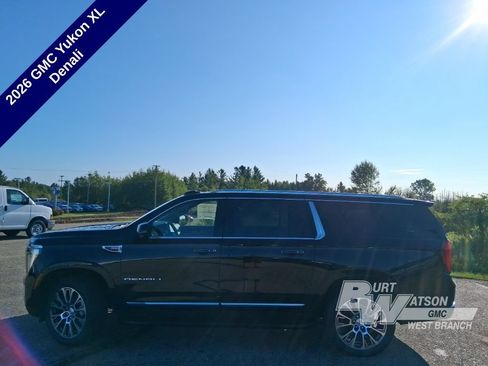 New 2026 GMC Yukon XL Denali w/ LPO, Floor Liner Package AWD/4WD image 2