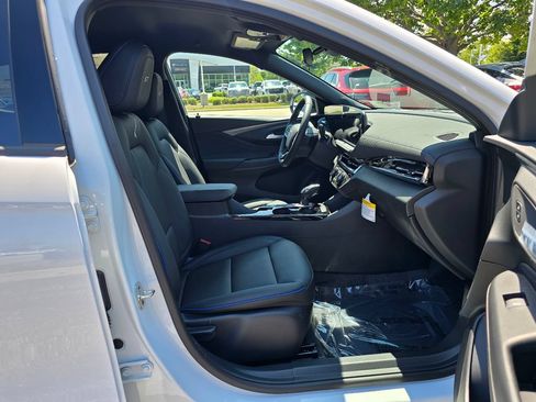 New 2026 Buick Envista Sport Touring w/ Convenience I Package FWD image 27