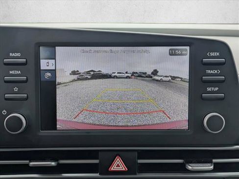Certified 2025 Hyundai Elantra Sport FWD image 13