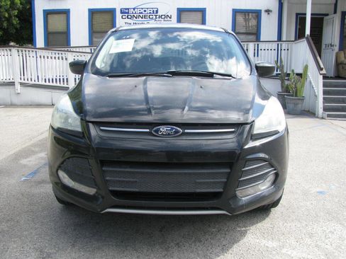 Used 2015 Ford Escape SE FWD image 3