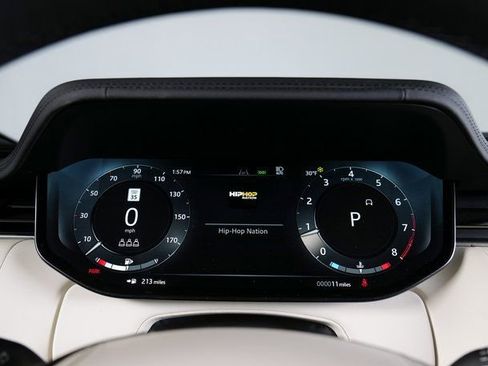 New 2026 Land Rover Range Rover SE image 15