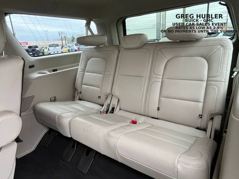 Used 2020 Lincoln Navigator L Reserve w/ Luxury Package image 27