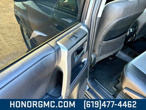 Used 2021 Toyota 4Runner SR5 Premium w/ Moonroof Package image 20