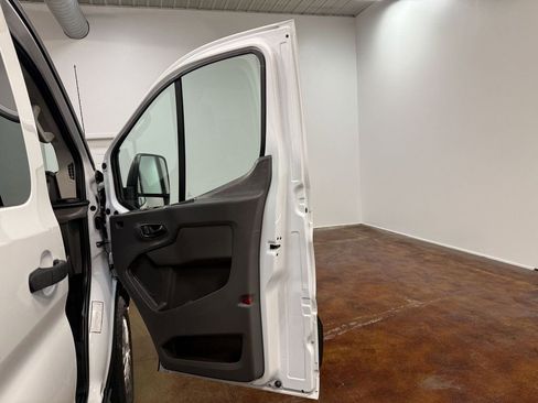 Used 2023 Ford Transit 350 XLT image 54