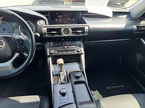 Used 2014 Lexus IS 250 RWD image 15