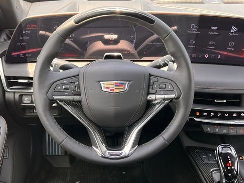 Used 2026 Cadillac CT5 V RWD image 12