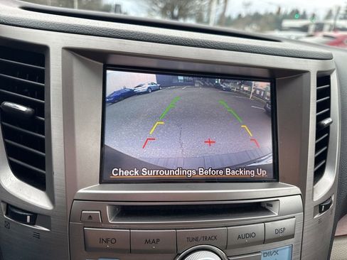 Used 2014 Subaru Outback 3.6R Limited AWD/4WD image 39