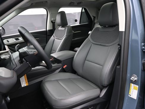 New 2026 Ford Explorer Active image 26