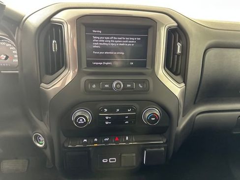 Used 2023 Chevrolet Silverado 1500 Custom image 21