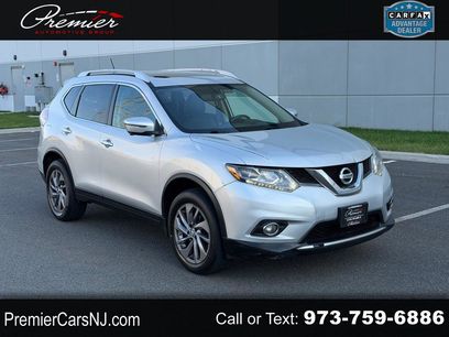 Used 2016 Nissan Rogue SL w/ SL Premium Package