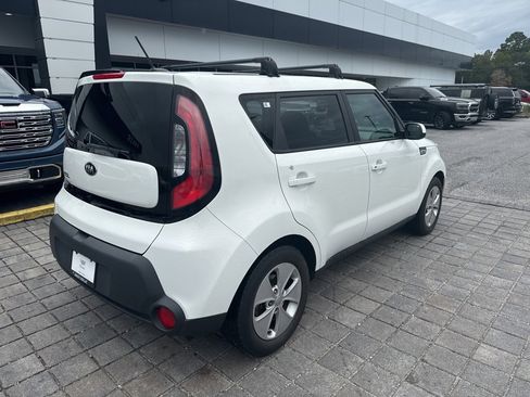 Used 2016 Kia Soul image 8