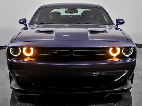 Used 2016 Dodge Challenger R/T Scat Pack w/ Leather Interior Group image 4