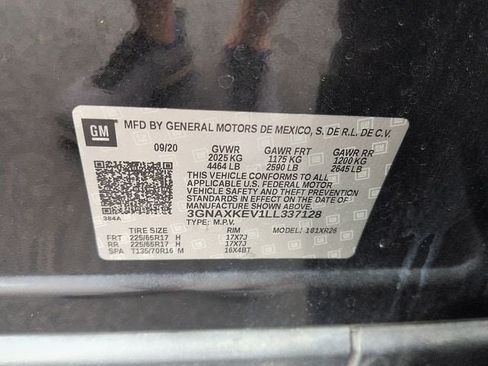 Used 2020 Chevrolet Equinox LT FWD image 14