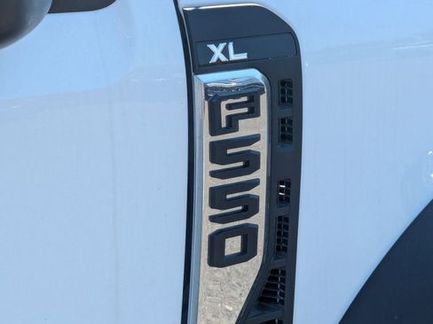 New 2025 Ford F550 4x4 SuperCab Super Duty image 22