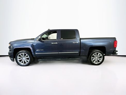 Used 2018 Chevrolet Silverado 1500 LTZ Z71 w/ Centennial Edition AWD/4WD image 8