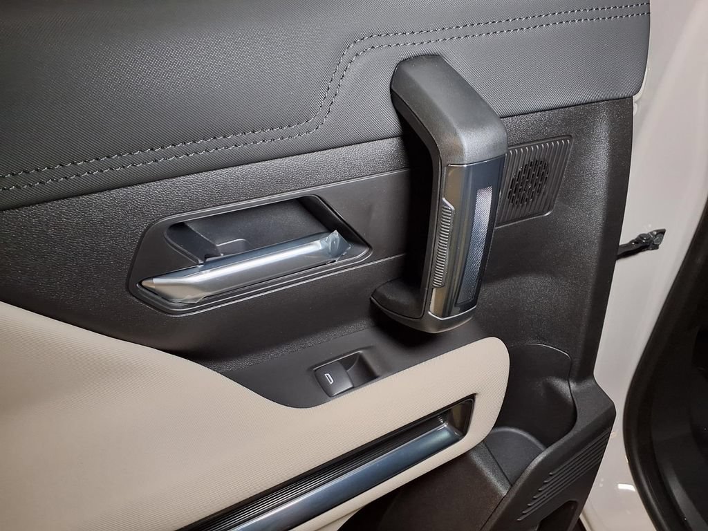 Used 2026 GMC Hummer EV SUV AWD/4WD image 11