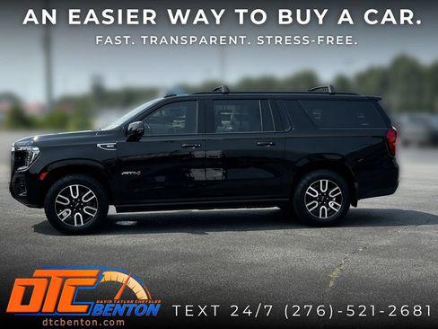 Used 2021 GMC Yukon XL AT4 w/ AT4 Premium Plus Package AWD/4WD image 8