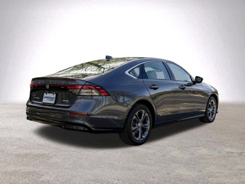 Used 2024 Honda Accord EX-L image 9