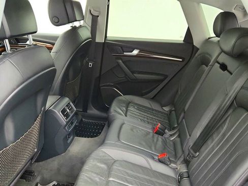 Used 2018 Audi Q5 2.0T Premium image 22