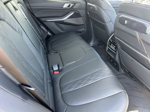 Used 2026 BMW X5 sDrive40i w/ M Sport Package RWD image 15