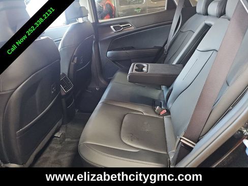 Used 2023 Kia Sportage EX AWD/4WD image 5