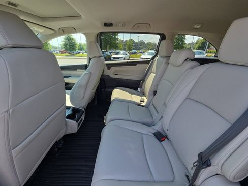 Used 2026 Honda Odyssey EX-L image 12