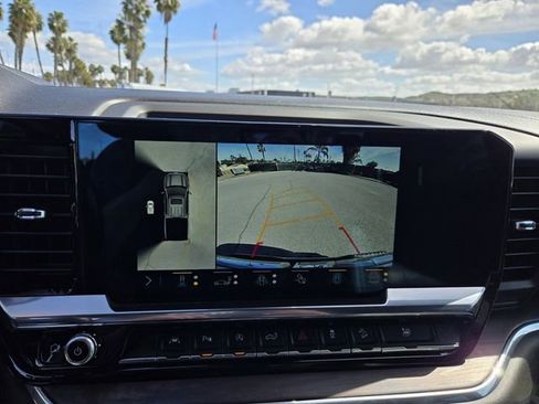 Used 2023 GMC Sierra 1500 SLT w/ SLT Convenience Package image 11