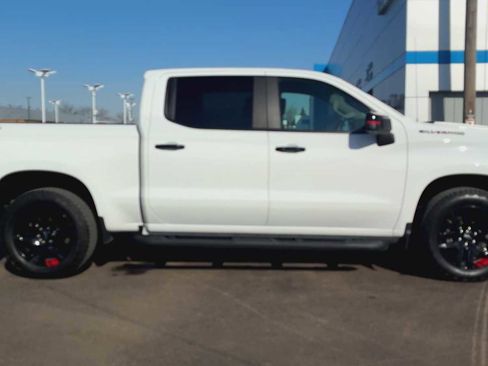 Certified 2023 Chevrolet Silverado 1500 RST w/ Redline Edition image 9