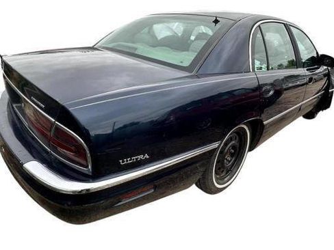 Used 2002 Buick Park Avenue Ultra w/ Gran Touring Pkg FWD image 5