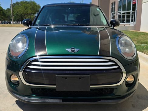 Used 2014 MINI Cooper 2-Door Hardtop FWD image 2