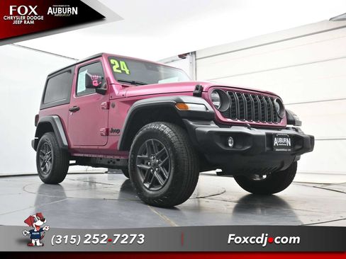 Used 2024 Jeep Wrangler Sport AWD/4WD image 17