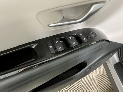Certified 2023 Hyundai Tucson Limited AWD/4WD image 18