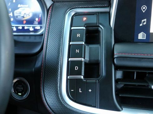 Used 2024 Chevrolet Tahoe RST w/ Luxury Package image 18