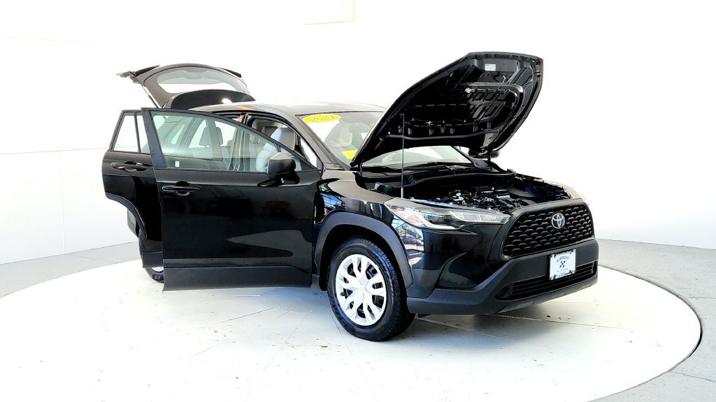 Certified 2024 Toyota Corolla Cross L AWD/4WD image 12