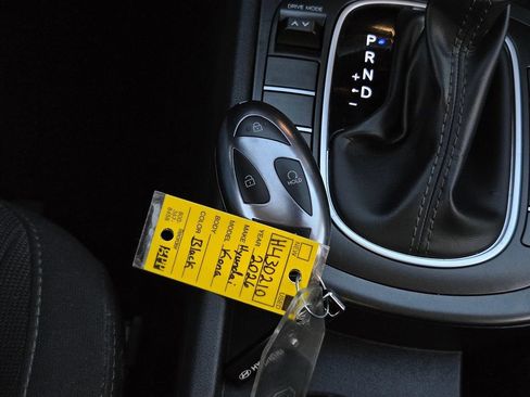 Used 2026 Hyundai Kona SEL Sport FWD image 33