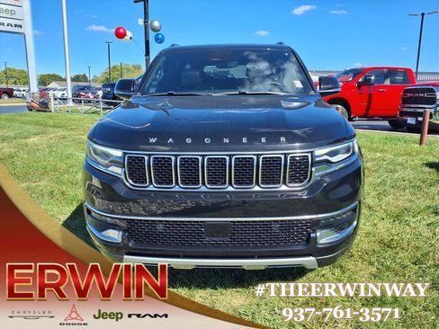 Used 2022 Jeep Wagoneer Series II w/ Premium Group I image 11