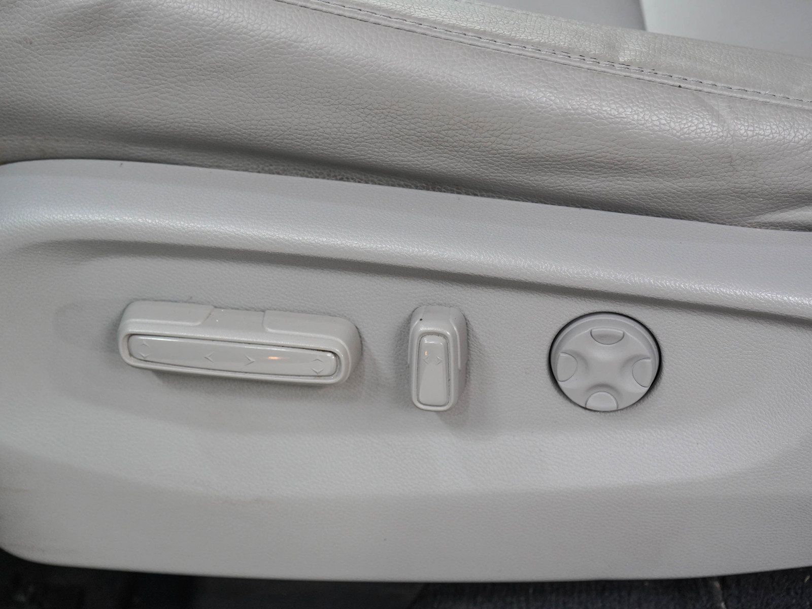 Used 2018 Honda Odyssey EX-L image 24